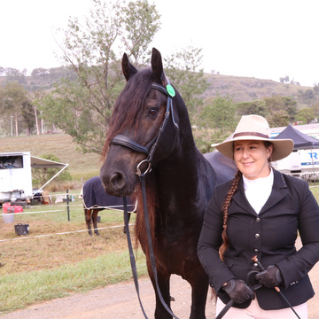Renegade of Ebony Park at Gresford Show